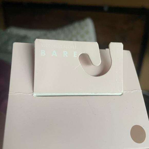 Victoria's Secret Bodytape - Picture 3 of 6